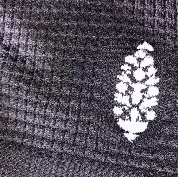 NWT FP Movement Bail Out Long Sleeve Layer Black Size M - Picture 6 of 9